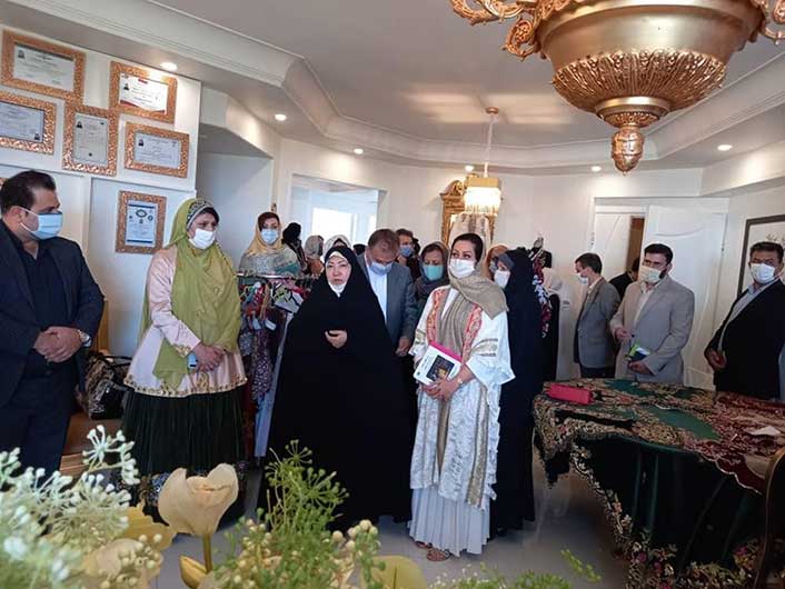 اصفهان ظرفیت های بسیاری در زمینه مد و لباس دارد