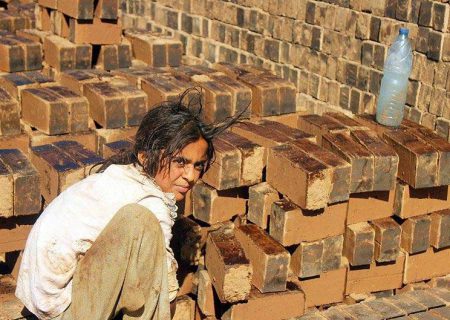 آجرهایی که نان می شود