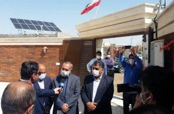 افتتاح ۳ نیروگاه خورشیدی در منطقه نطنز
